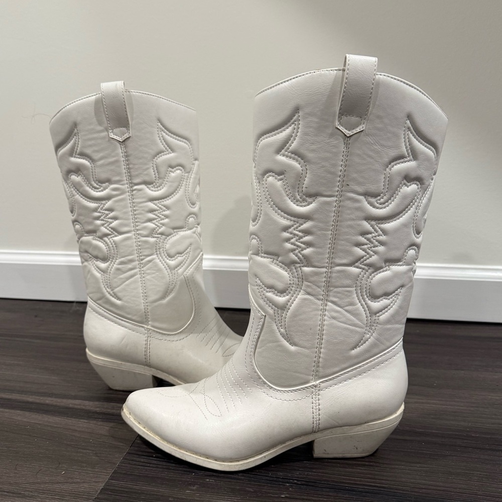 White cowboy boots